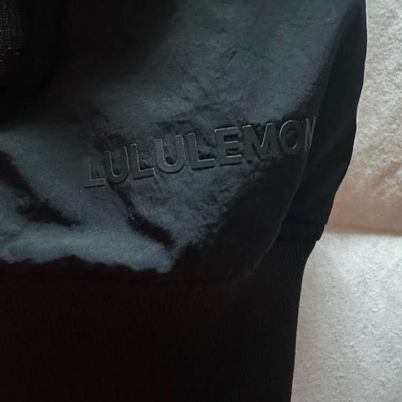 Lululemon insulated black bomber jacket. - Picture 4 of 5